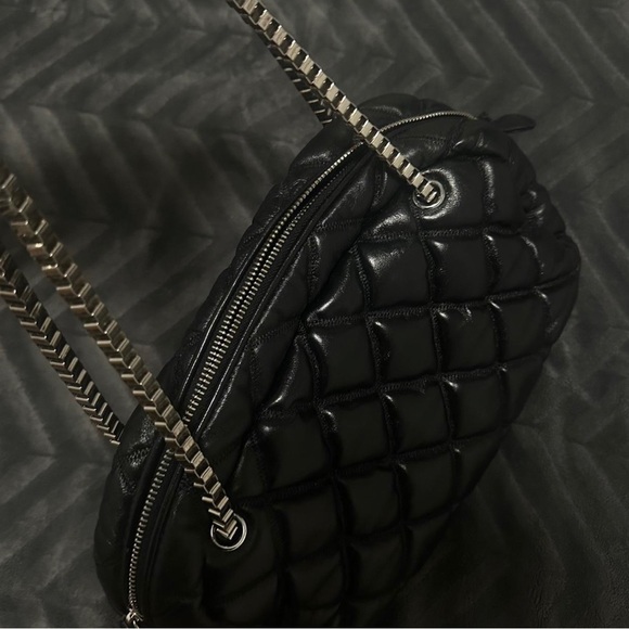 Chanel bag - Picture 3 of 5